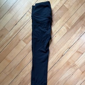 Lululemon cut out tights